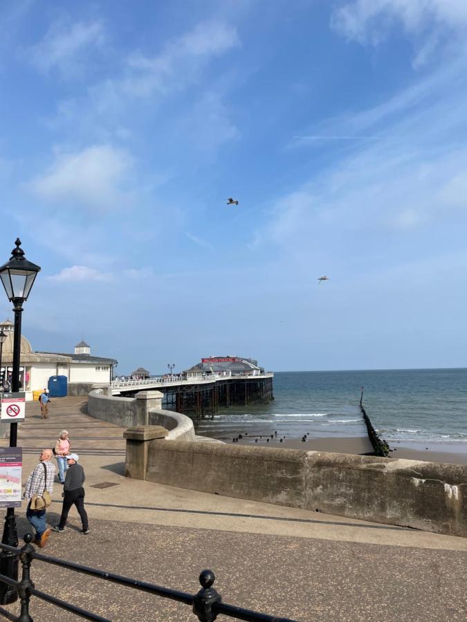 The Beach House - Cromer Exterior photo